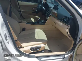 2013 BMW 3 Series 328i с VIN WBA3A5G59DNP23439, выставлен на аукционе IAAI как лот 42387526 с пробегом 178 524 миль миль и . История ставок и продаж доступна на DreamBid. Изображение 5.