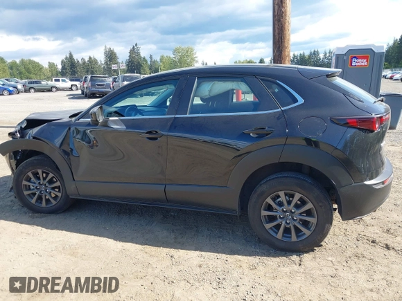2023 Mazda CX-30 S z VIN 3MVDMBAM0PM519901, wystawiony jako IAAI lot #42255344 z przebiegiem 20 839 mil mil oraz . Historia ofert i sprzedaży dostępna na DreamBid. Obrazek 14.