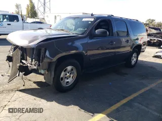 2010 Chevrolet Suburban LT with VIN 1GNUCJE03AR161924, listed as a Copart auction lot 81115524 with 215,999 mi miles and Salvage Title. Bid and sale history available at carsss.com. Image 1.