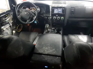 2018 Toyota Sequoia SR5 with VIN 5TDBY5G16JS157043, listed as a Copart auction lot 44807395 with 109,526 mi miles and Salvage Title. Bid and sale history available at carsss.com. Image 8.