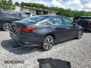 2021 Nissan Altima SV z VIN 1N4BL4DW8MN382220, wystawiony jako Copart lot #54257995 z przebiegiem 42 245 mil mil oraz Szkoda całkowita • Salvage title. Historia ofert i sprzedaży dostępna na DreamBid. Obrazek 3.