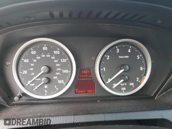 2006 BMW 6 Series 650Ci with VIN WBAEK13486CN75830, listed as a Copart auction lot 68610424 with 109,411 mi miles and Salvage Title. Bid and sale history available at carsss.com. Image 9.