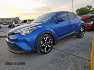 2018 Toyota C-HR XLE z VIN NMTKHMBX7JR004448, wystawiony jako Copart lot #59805605 z przebiegiem 112 110 mil mil oraz Czysty tytuł • Clean title. Historia ofert i sprzedaży dostępna na DreamBid. Obrazek 1.