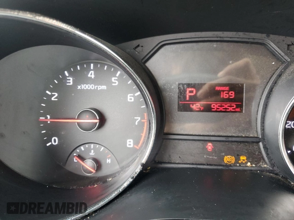 2016 Kia Sedona L with VIN KNDMA5C19G6173944, listed as a Copart auction lot 45194425 with 95,252 mi miles and Salvage Title. Bid and sale history available at carsss.com. Image 9.