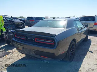 2016 Dodge Challenger SXT с VIN 2C3CDZAG1GH202650, выставлен на аукционе IAAI как лот 41979581 с пробегом 114 180 миль миль и . История ставок и продаж доступна на DreamBid. Изображение 4.