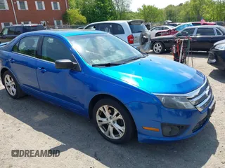 2012 Ford Fusion SE z VIN 3FAHP0HA9CR100829, wystawiony jako IAAI lot #42262927 z przebiegiem 158 026 mil mil oraz . Historia ofert i sprzedaży dostępna na DreamBid. Obrazek 1.