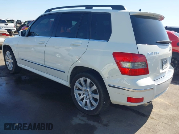 2011 Mercedes-Benz GLK 350 with VIN WDCGG5GB7BF651781, listed as a IAAI auction lot 42118517 with 100,167 mi miles and . Bid and sale history available at carsss.com. Image 3.
