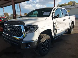 2018 Toyota Tundra SR5 z VIN 5TFDW5F16JX776543, wystawiony jako IAAI lot #40874026 z przebiegiem 59 636 mil mil oraz . Historia ofert i sprzedaży dostępna na DreamBid. Obrazek 17.