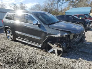 2011 Jeep Grand Cherokee Overland with VIN 1J4RS6GT9BC577741, listed as a Copart auction lot 41802805 with 174,866 mi miles and Salvage Title. Bid and sale history available at DreamBid. Image 4.