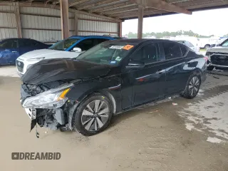 2022 Nissan Altima SV z VIN 1N4BL4DV5NN397606, wystawiony jako Copart lot #46169365 z przebiegiem 46 591 mil mil oraz Szkoda całkowita • Salvage title. Historia ofert i sprzedaży dostępna na DreamBid. Obrazek 1.
