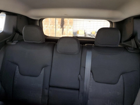 2017 Jeep Renegade Latitude with VIN ZACCJABB3HPG16179, listed as a Copart auction lot 53154935 with 101,314 mi miles and Salvage Title. Bid and sale history available at carsss.com. Image 10.