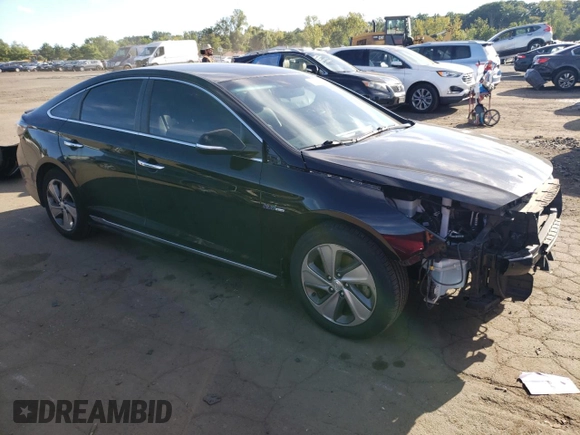 2017 Hyundai Sonata Hybrid Limited with VIN KMHE34L1XHA044730, listed as a Copart auction lot 65880933 with 73,182 mi miles. Bid and sale history available at carsss.com. Image 4.
