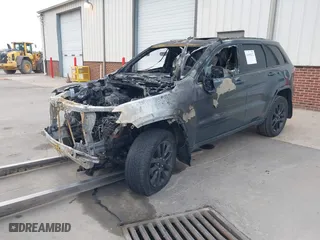 2018 Jeep Grand Cherokee Laredo E with VIN 1C4RJFAG6JC420364, listed as a IAAI auction lot 41418372 with 1 mi miles. Bid and sale history available at carsss.com. Image 6.