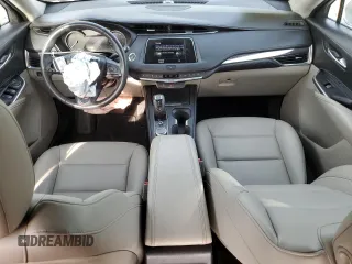 2019 Cadillac XT4 AWD Luxury with VIN 1GYFZBR44KF135140, listed as a Copart auction lot 83211944 with 39,589 mi miles and Salvage Title. Bid and sale history available at carsss.com. Image 8.
