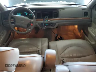 1997 Ford Crown Victoria LX с VIN 2FALP74W2VX109574, выставлен на аукционе Copart как лот 56222925 с пробегом 175 901 миль миль и Списание • Salvage title. История ставок и продаж доступна на DreamBid. Изображение 8.