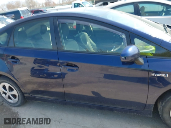 2013 Toyota Prius One with VIN JTDKN3DU0D0351571, listed as a IAAI auction lot 42033388 with 270,161 mi miles and . Bid and sale history available at DreamBid. Image 13.