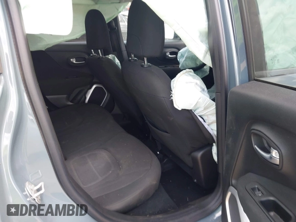 2018 Jeep Renegade Latitude with VIN ZACCJABB7JPJ69925, listed as a IAAI auction lot 41954537 with 61,680 mi miles. Bid and sale history available at carsss.com. Image 8.