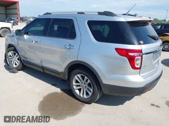 2012 Ford Explorer XLT с VIN 1FMHK7D82CGA90572, выставлен на аукционе IAAI как лот 42547690 с пробегом 222 851 миль миль и . История ставок и продаж доступна на DreamBid. Изображение 3.
