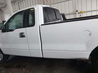 2006 Ford F-150 XL with VIN 1FTRF14W26NB27404, listed as a IAAI auction lot 41711729 with 178,675 mi miles. Bid and sale history available at carsss.com. Image 14.