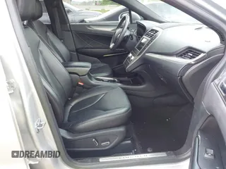 2018 Lincoln MKC Premiere with VIN 5LMCJ1C94JUL08589, listed as a IAAI auction lot 42133449 with 90,827 mi miles and . Bid and sale history available at DreamBid. Image 5.