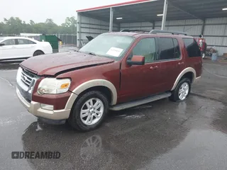 2010 Ford Explorer Eddie Bauer z VIN 1FMEU6EE4AUA87103, wystawiony jako IAAI lot #42218145 z przebiegiem 226 076 mil mil oraz . Historia ofert i sprzedaży dostępna na DreamBid. Obrazek 2.