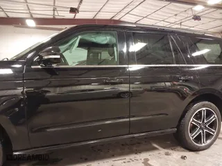 2019 Ford Expedition Limited with VIN 1FMJU2AT1KEA90239, listed as a IAAI auction lot 41513730 with 89,642 mi miles. Bid and sale history available at carsss.com. Image 15.