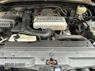 2005 Toyota 4Runner SR5 with VIN JTEBT14R158018560, listed as a Copart auction lot 55010465 with 346,247 mi miles and Clean Title. Bid and sale history available at DreamBid. Image 7.