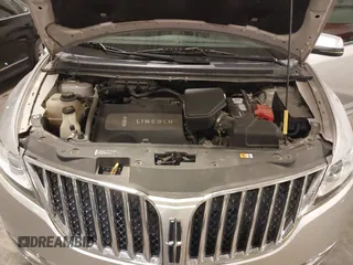 2012 Lincoln MKX with VIN 2LMDJ8JK2CBL11381, listed as a IAAI auction lot 41991914 with 157,193 mi miles and . Bid and sale history available at DreamBid. Image 10.