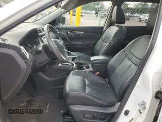 2016 Nissan Rogue SV z VIN 5N1AT2MVXGC798900, wystawiony jako Copart lot #58098955 z przebiegiem 96 011 mil mil oraz Szkoda całkowita • Salvage title. Historia ofert i sprzedaży dostępna na DreamBid. Obrazek 7.