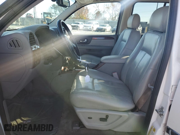 2007 GMC Envoy SLT with VIN 1GKDS13S072226573, listed as a Copart auction lot 81832594 with 204,439 mi miles and Salvage Title. Bid and sale history available at carsss.com. Image 7.
