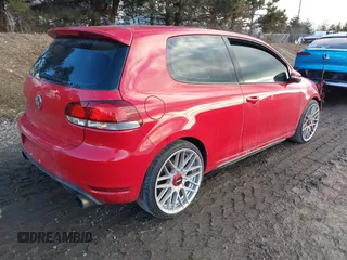 2012 Volkswagen GTI w/Conv & Sunroof z VIN WVWEV7AJ9CW292286, wystawiony jako IAAI lot #41478359 z przebiegiem 153 000 mil mil oraz . Historia ofert i sprzedaży dostępna na DreamBid. Obrazek 4.