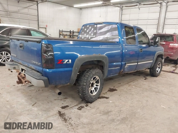 2003 Chevrolet Silverado 1500 with VIN 2GCEK19T931236982, listed as a IAAI auction lot 41178535 with 144,996 mi miles. Bid and sale history available at carsss.com. Image 4.