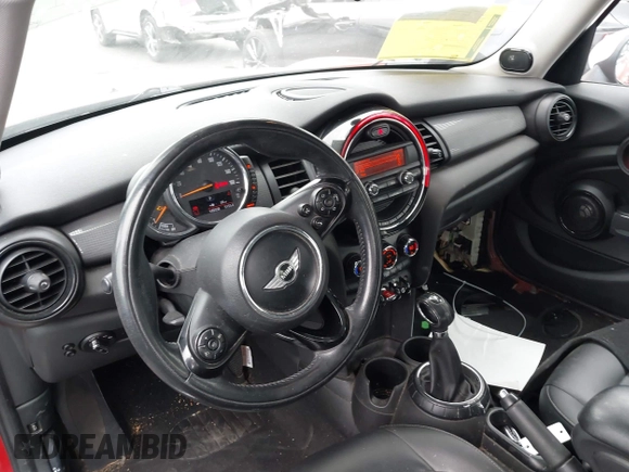 2015 MINI Hardtop 4 Door with VIN WMWXS5C59FT832549, listed as a IAAI auction lot 42106686 with 149,358 mi miles and . Bid and sale history available at DreamBid. Image 15.