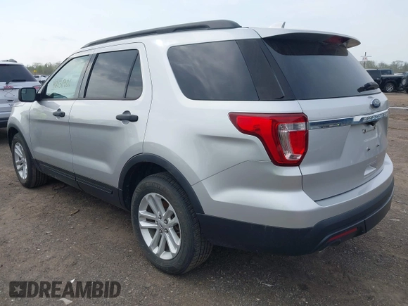 2016 Ford Explorer with VIN 1FM5K8B87GGB89406, listed as a IAAI auction lot 42131901 with 154,166 mi miles and . Bid and sale history available at carsss.com. Image 3.