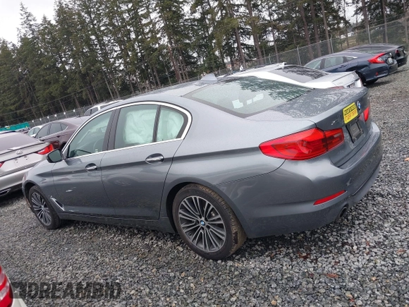2018 BMW 5 Series 530i xDrive with VIN WBAJA7C54JWA72657, listed as a IAAI auction lot 41821105 with 48,033 mi miles. Bid and sale history available at carsss.com. Image 14.