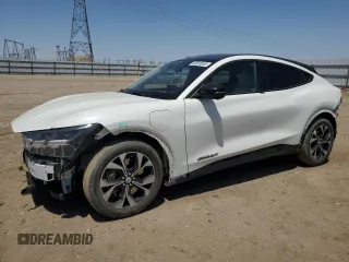 2022 Ford Mustang Mach-E Premium с VIN 3FMTK3SU0NMA57534, выставлен на аукционе Copart как лот 58553655 с пробегом 55 968 миль миль и Списание • Salvage title. История ставок и продаж доступна на DreamBid. Изображение 1.
