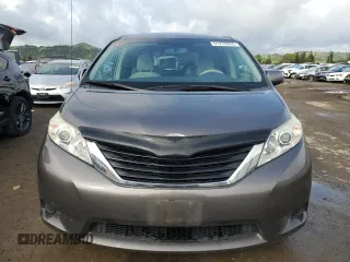 2012 Toyota Sienna LE AAS with VIN 5TDKK3DCXCS205335, listed as a Copart auction lot 51278835 with 112,618 mi miles and Salvage Title. Bid and sale history available at carsss.com. Image 5.
