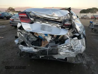 2018 Honda Clarity Plug-In Hybrid Touring with VIN JHMZC5F31JC006417, listed as a Copart auction lot 86127594 with Not Provided miles and Salvage Title. Bid and sale history available at carsss.com. Image 6.