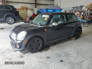 2012 MINI Hardtop with VIN WMWSU3C58CT369968, listed as a Copart auction lot 60102135 with 138,062 mi miles and Salvage title. Bid and sale history available at DreamBid. Image 1.