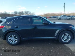 2017 Infiniti QX70 with VIN JN8CS1MW5HM414833, listed as a IAAI auction lot 41834178 with 85,289 mi miles. Bid and sale history available at carsss.com. Image 13.