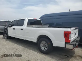 2017 Ford F-250 XL with VIN 1FT7W2A66HEC03159, listed as a Copart auction lot 56840865 with 227,502 mi miles and Clean title. Bid and sale history available at DreamBid. Image 2.