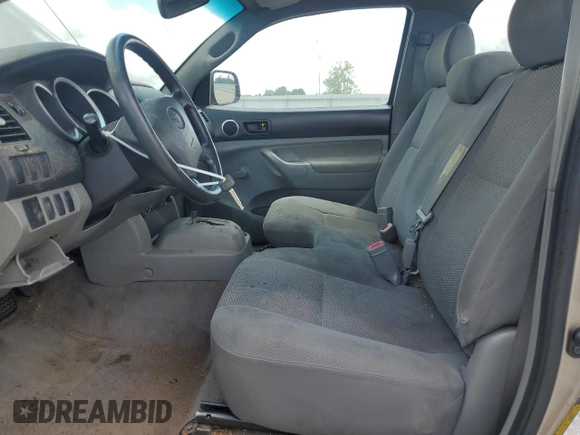 2007 Toyota Tacoma z VIN 5TENX22N37Z360962, wystawiony jako Copart lot #56739295 z przebiegiem 237 920 mil mil oraz Czysty tytuł • Clean title. Historia ofert i sprzedaży dostępna na DreamBid. Obrazek 7.