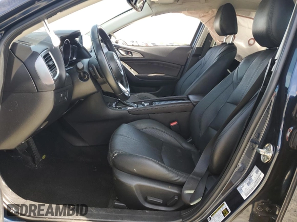 2017 Mazda 3 Grand Touring z VIN 3MZBN1M3XHM148604, wystawiony jako Copart lot #52258885 z przebiegiem Nie podano mil oraz Szkoda całkowita • Salvage title. Historia ofert i sprzedaży dostępna na DreamBid. Obrazek 7.