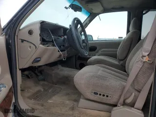 1996 Chevrolet Tahoe with VIN 1GNEK13R9TJ335411, listed as a Copart auction lot 87663725 with 111,802 mi miles and Salvage Title. Bid and sale history available at carsss.com. Image 7.