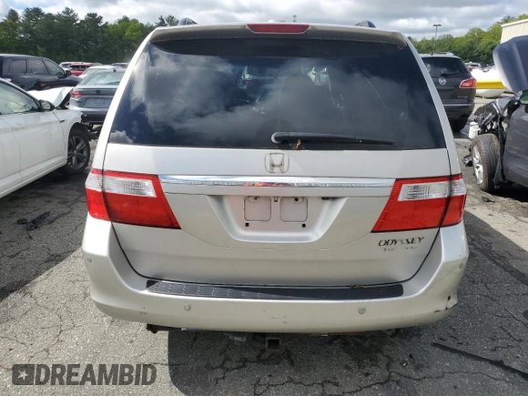 2005 Honda Odyssey Touring z VIN 5FNRL38835B071258, wystawiony jako Copart lot #57878295 z przebiegiem 143 474 mil mil oraz Szkoda całkowita • Salvage title. Historia ofert i sprzedaży dostępna na DreamBid. Obrazek 6.
