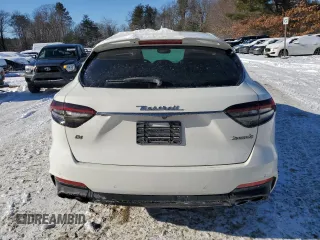 2021 Maserati Levante GranSport with VIN ZN661XUS4MX379740, listed as a Copart auction lot 42200355 with 58,437 mi miles and Clean Title. Bid and sale history available at carsss.com. Image 6.