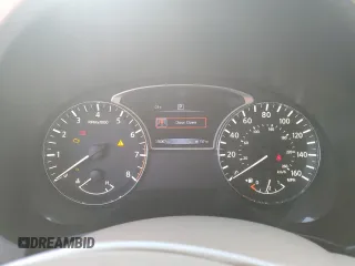 2016 Nissan Altima SV with VIN 1N4AL3AP6GC170550, listed as a Copart auction lot 84926794 with 135,007 mi miles and Salvage Title. Bid and sale history available at carsss.com. Image 9.