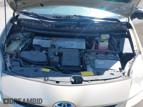 2011 Toyota Prius I z VIN JTDKN3DU5B1366459, wystawiony jako IAAI lot #42247607 z przebiegiem 150 700 mil mil oraz . Historia ofert i sprzedaży dostępna na DreamBid. Obrazek 10.