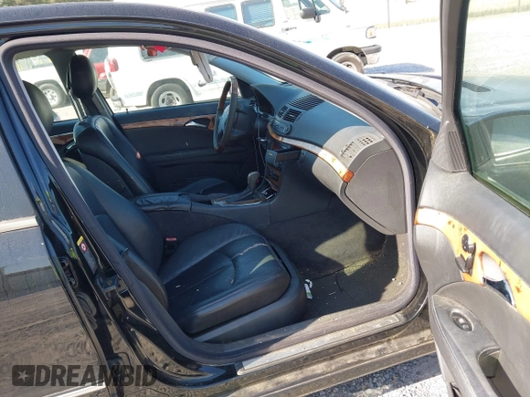 2004 Mercedes-Benz E 320 with VIN WDBUF82JX4X112305, listed as a IAAI auction lot 42058438 with 201,750 mi miles and . Bid and sale history available at DreamBid. Image 5.