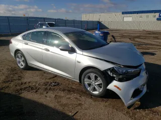 2018 Buick Regal Sportback Preferred with VIN W04GL6SX7J1069583, listed as a Copart auction lot 78103194 with 37,532 mi miles and Salvage Title. Bid and sale history available at carsss.com. Image 4.